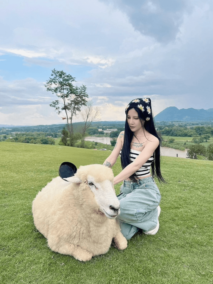 รวมสาวไซด์ไลน์ รับงาน เด็กเอ็น nuddek - รูปที่ 1