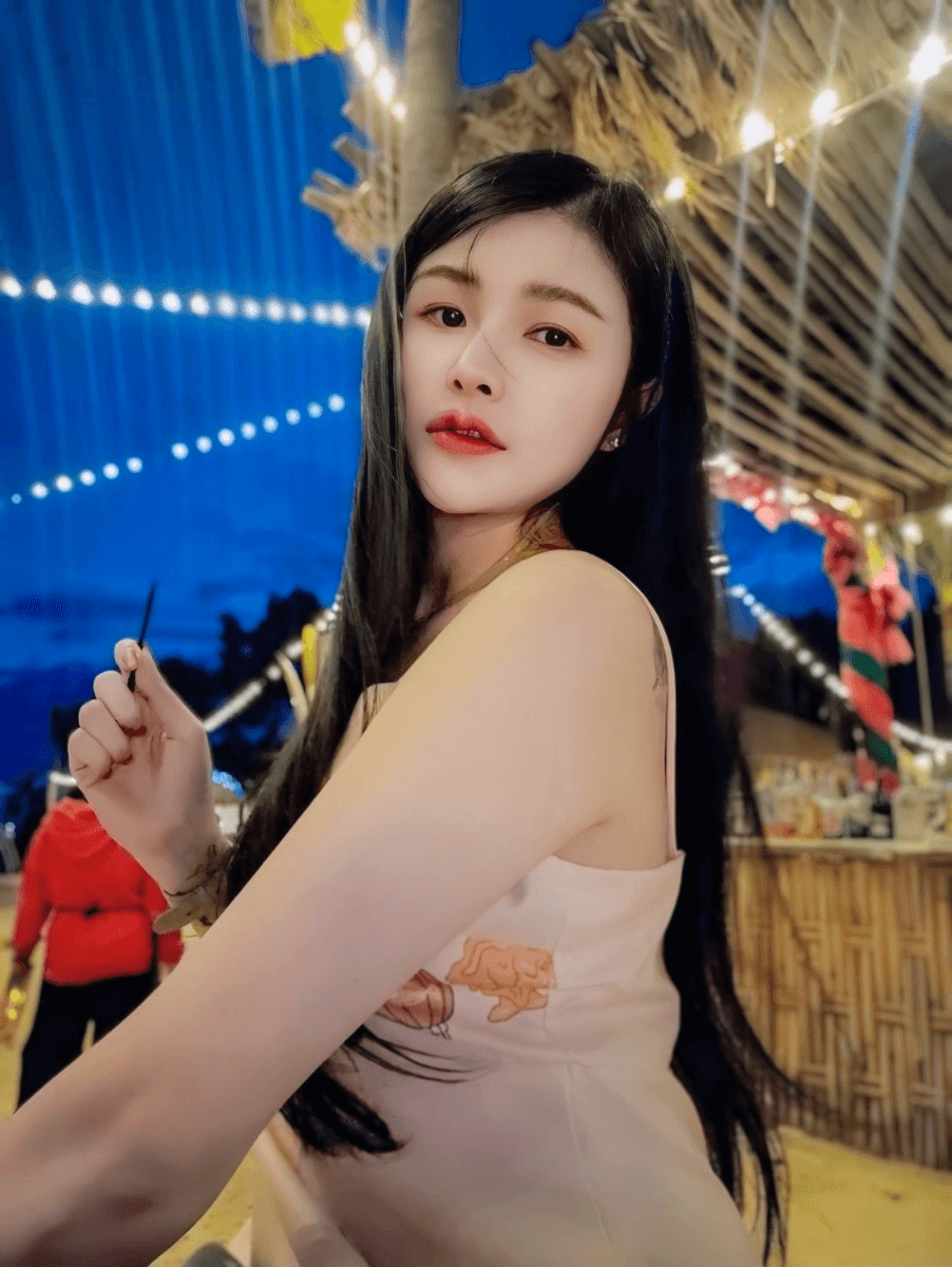 รวมสาวไซด์ไลน์ รับงาน เด็กเอ็น nuddek - รูปที่ 2