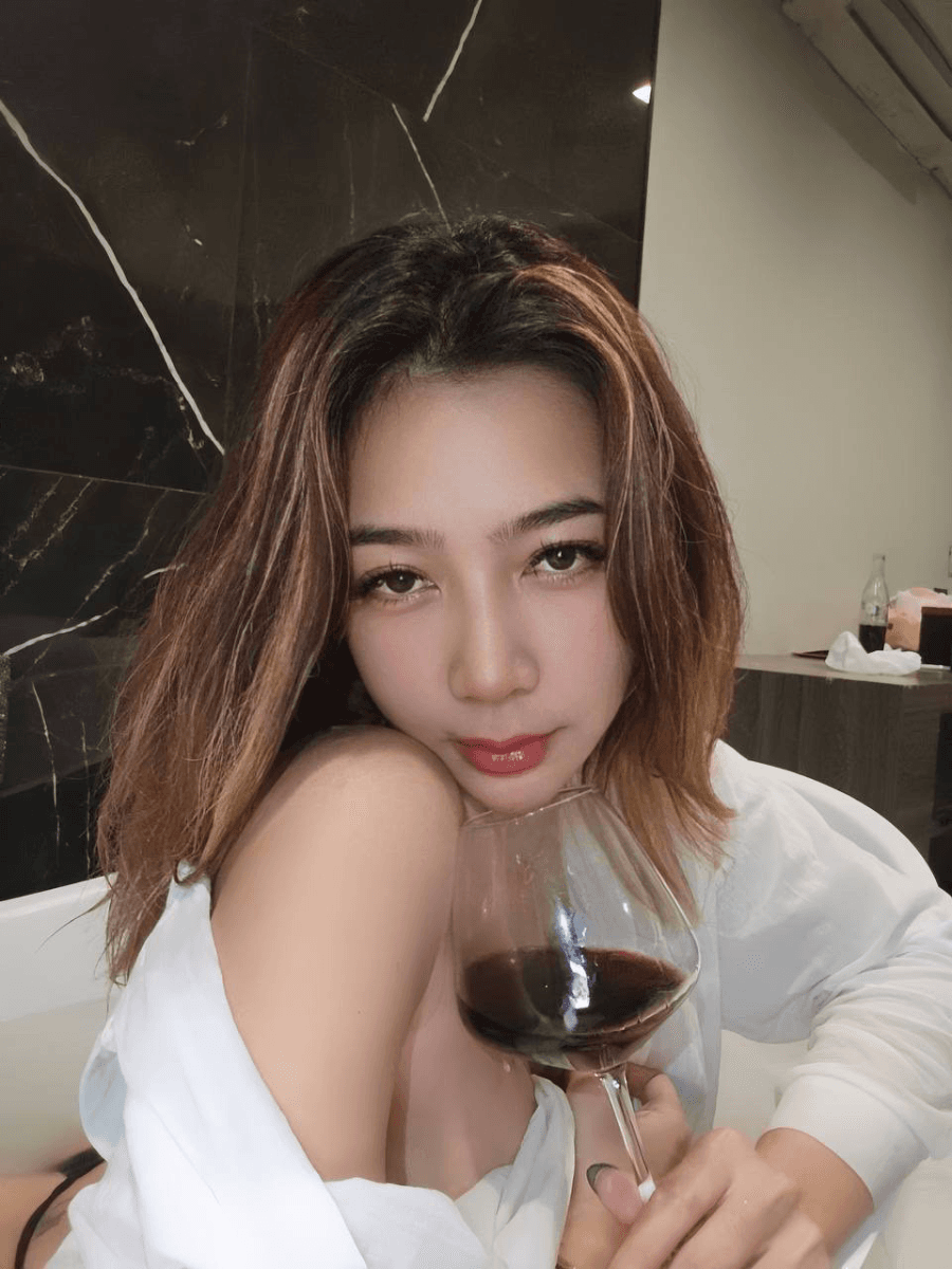 รวมสาวไซด์ไลน์ รับงาน เด็กเอ็น nuddek - รูปที่ 3